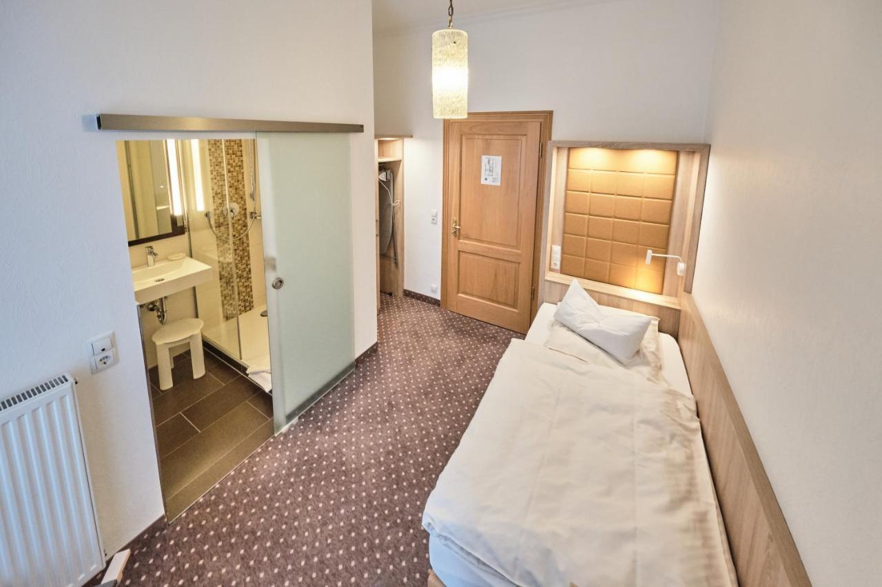 Hotel Haus Berlin Bonn Oda fotoğraf