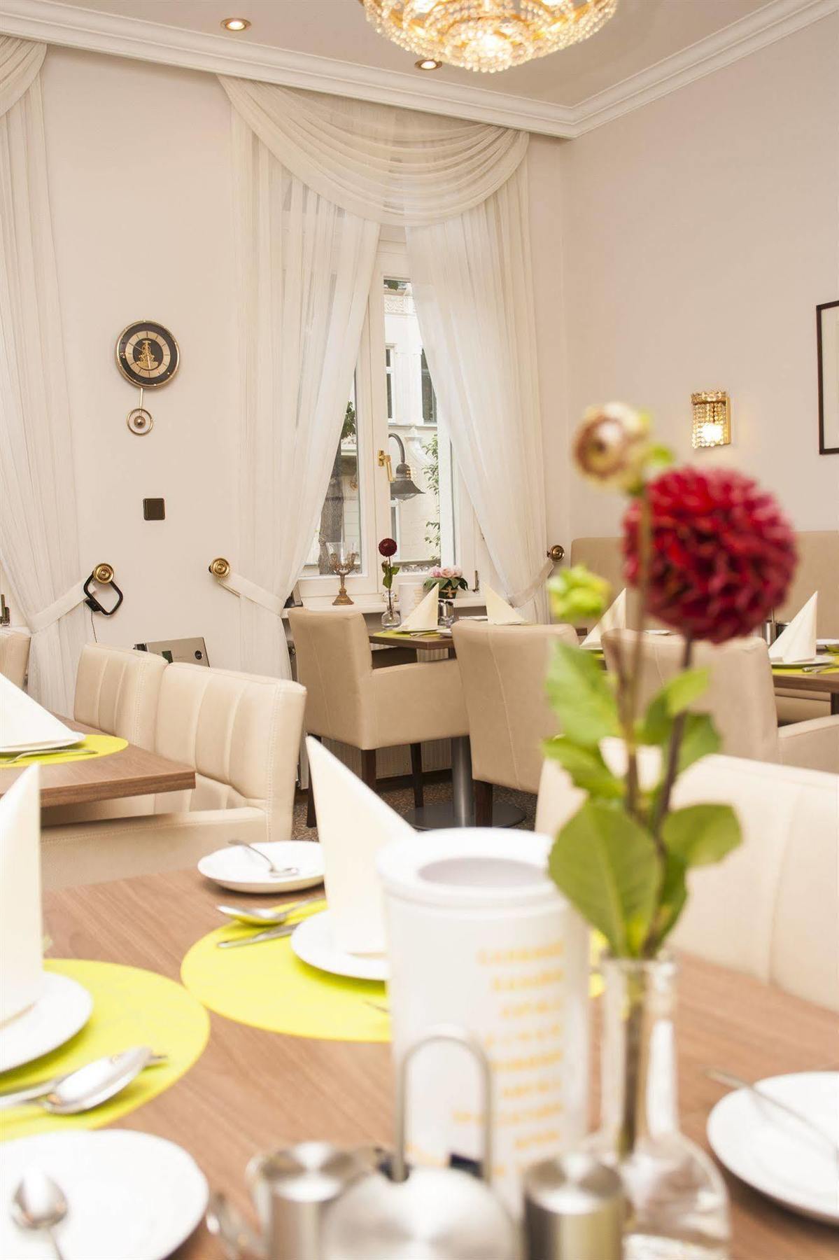 Hotel Haus Berlin Bonn Dış mekan fotoğraf
